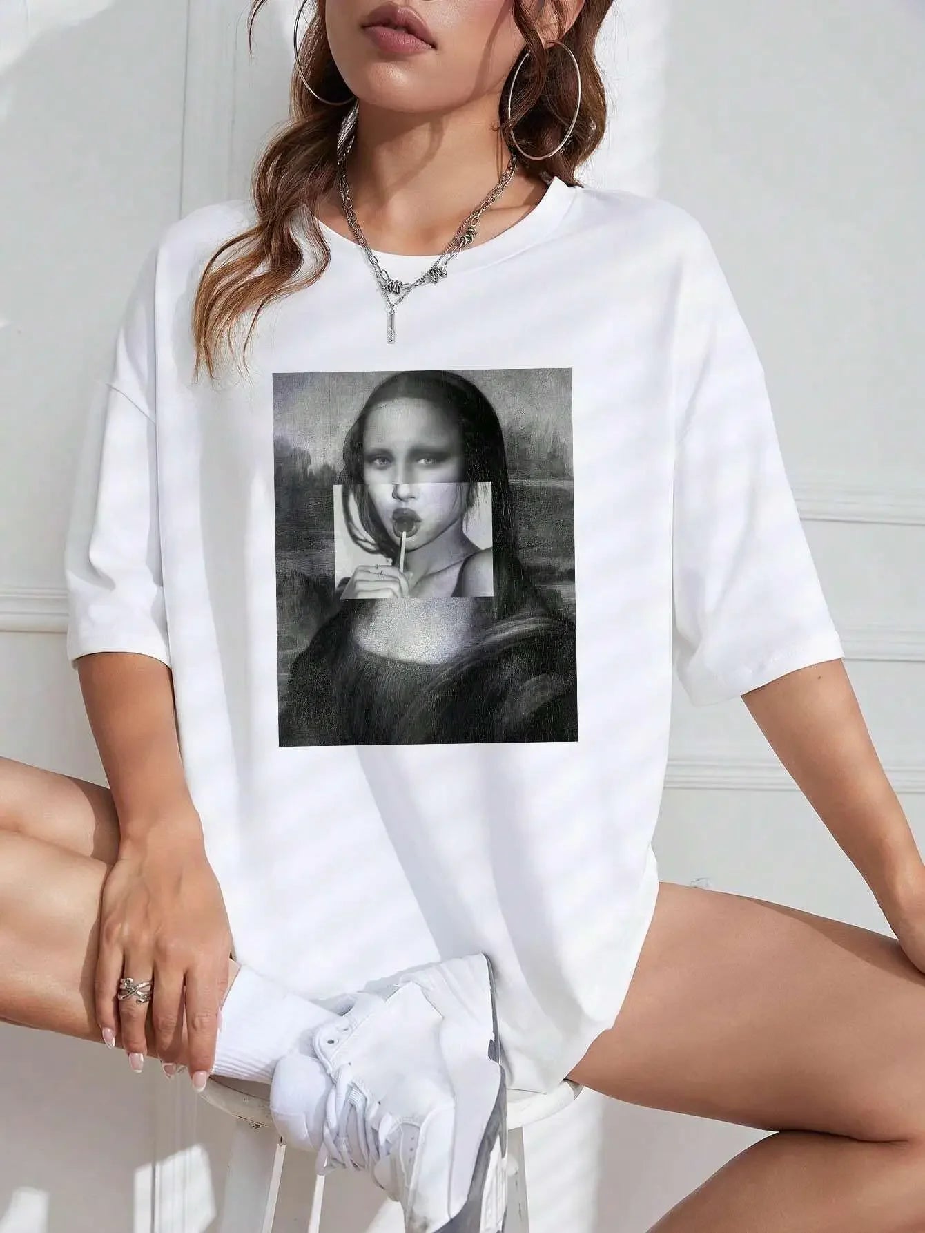 Bad Mona Lisa Oversized Tee